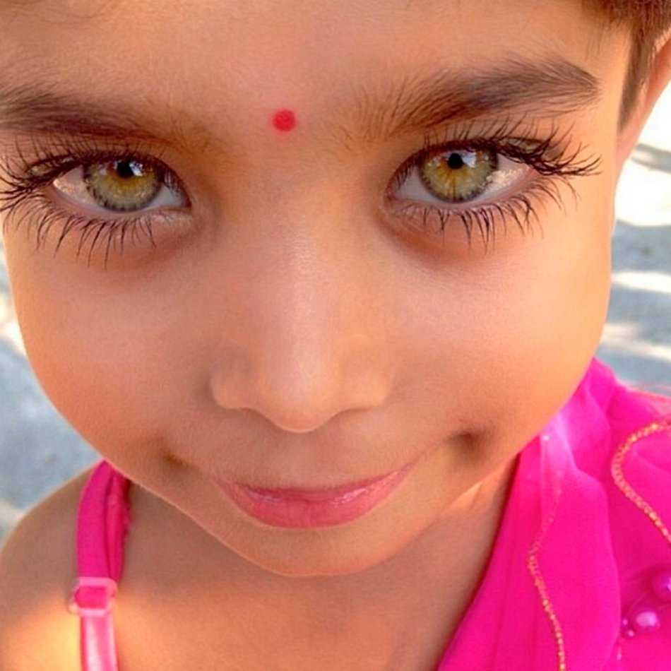 Самый редкий цвет глаз в мире - "здоровое око"