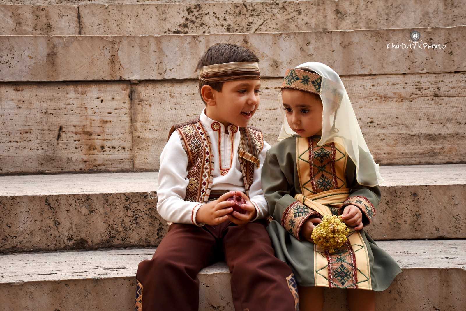 Дети армении